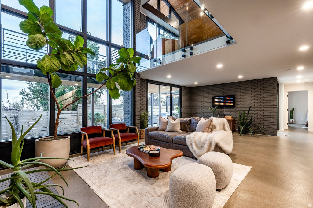 619 N J ST Salt Lake City, UT 84103