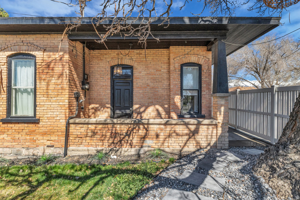 595 E 900 N Lehi, UT 84043