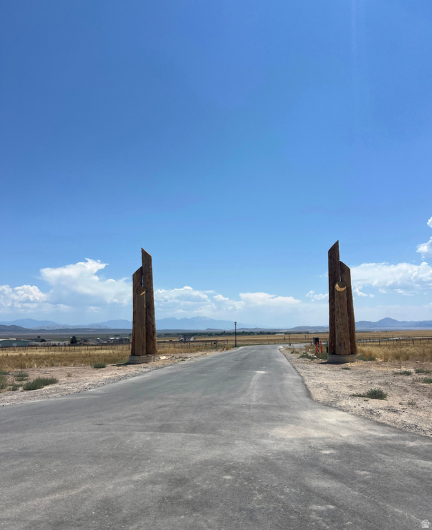 2609 N WEEKLY RD Eagle Mountain, UT 84005