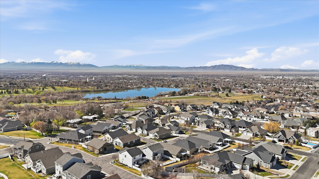 2113 E 1200 N Layton, UT 84040