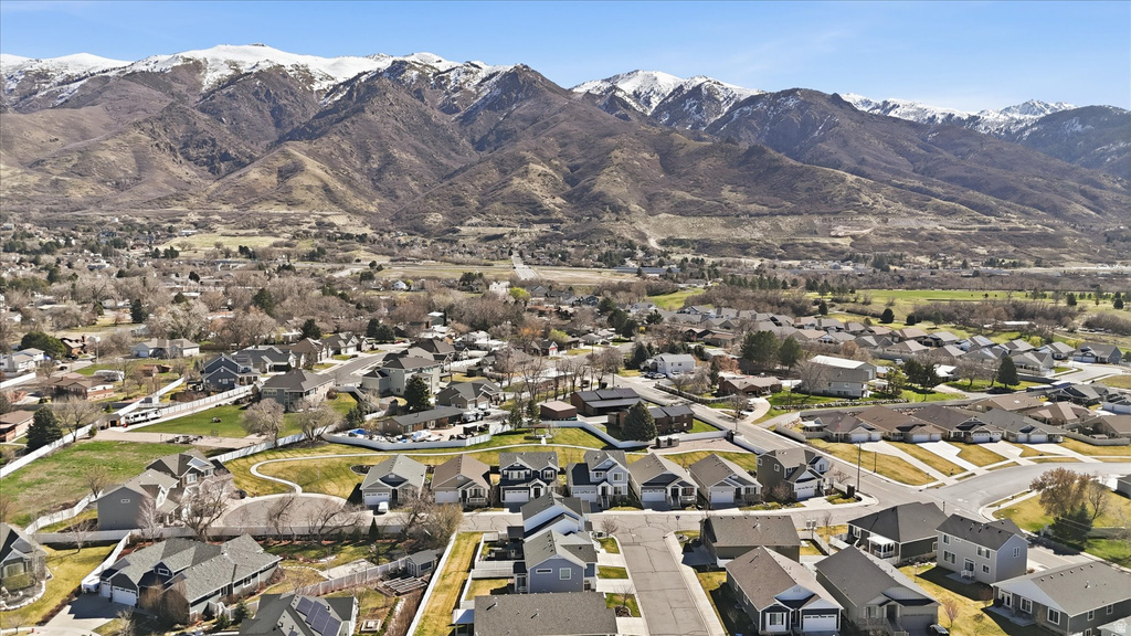 2113 E 1200 N Layton, UT 84040