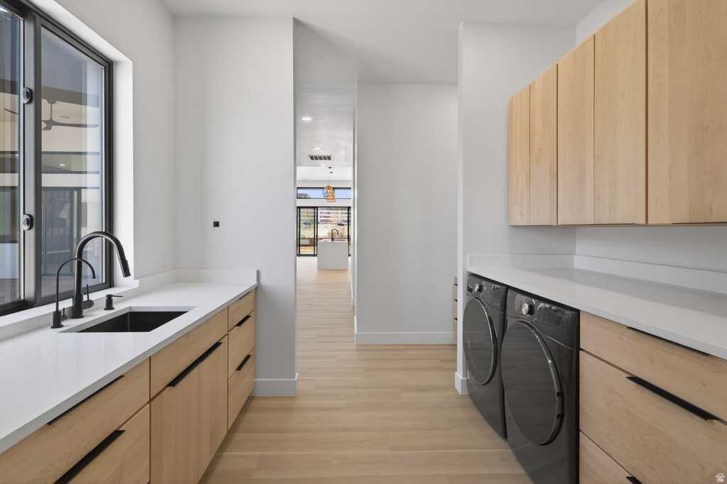 2235 SALIDA DEL SOL Moab, UT 84532