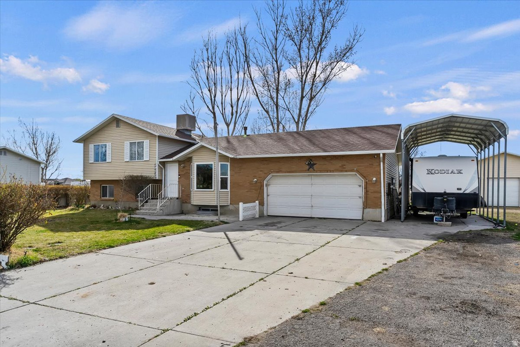 5035 S 6150 W Hooper, UT 84315