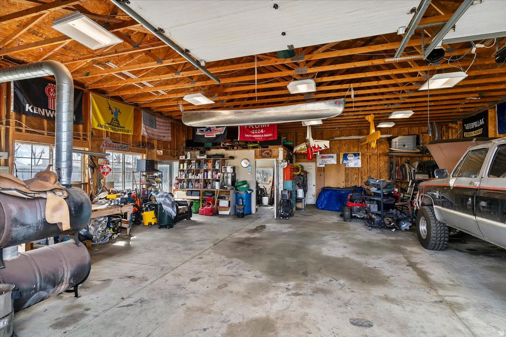 5035 S 6150 W Hooper, UT 84315