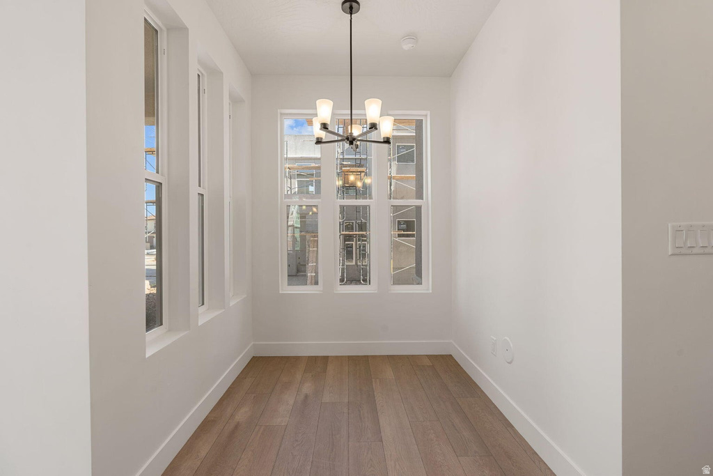 523 W OLIVE LN photo 5