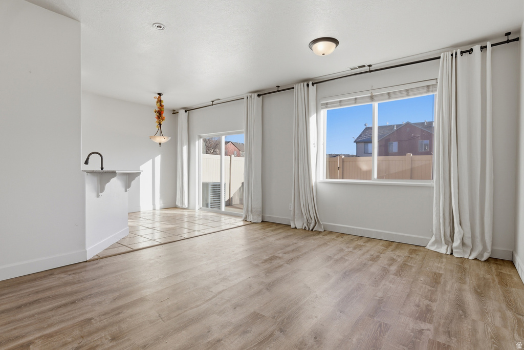 282 CASCADE CT Saratoga Springs, UT 84045