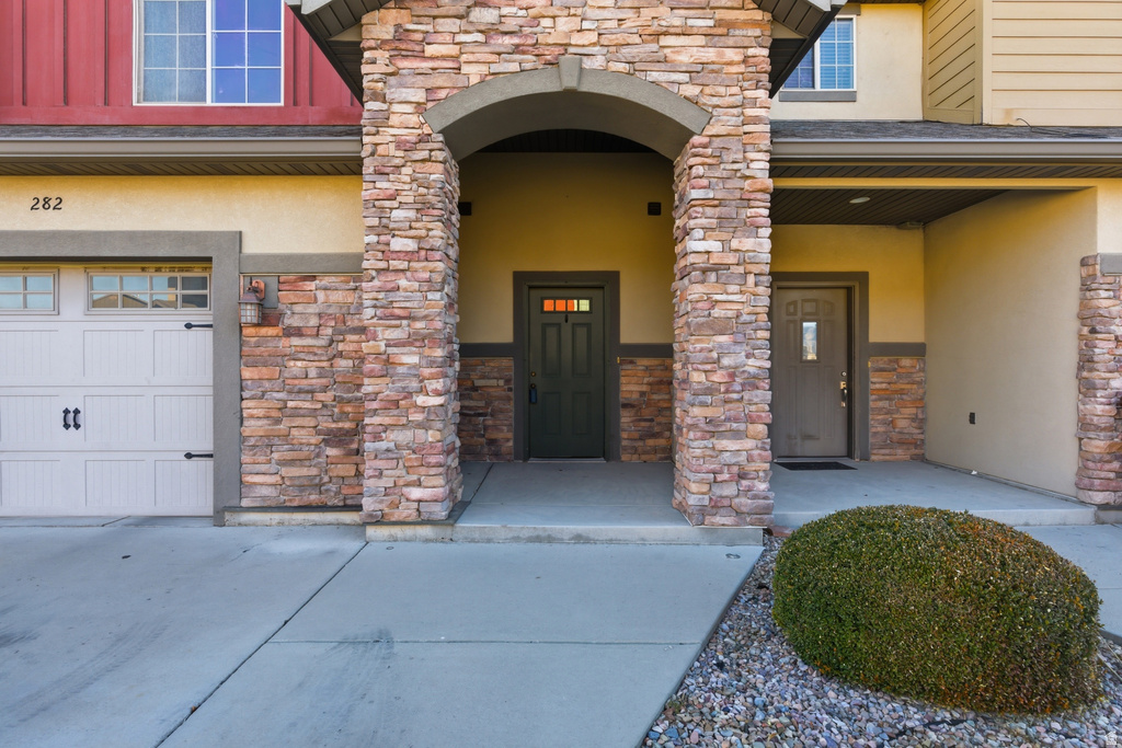 282 CASCADE CT Saratoga Springs, UT 84045