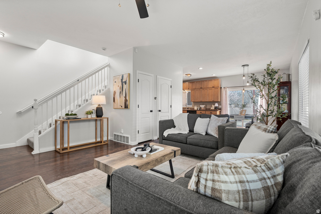 88 E APARICIO DR Tooele, UT 84074