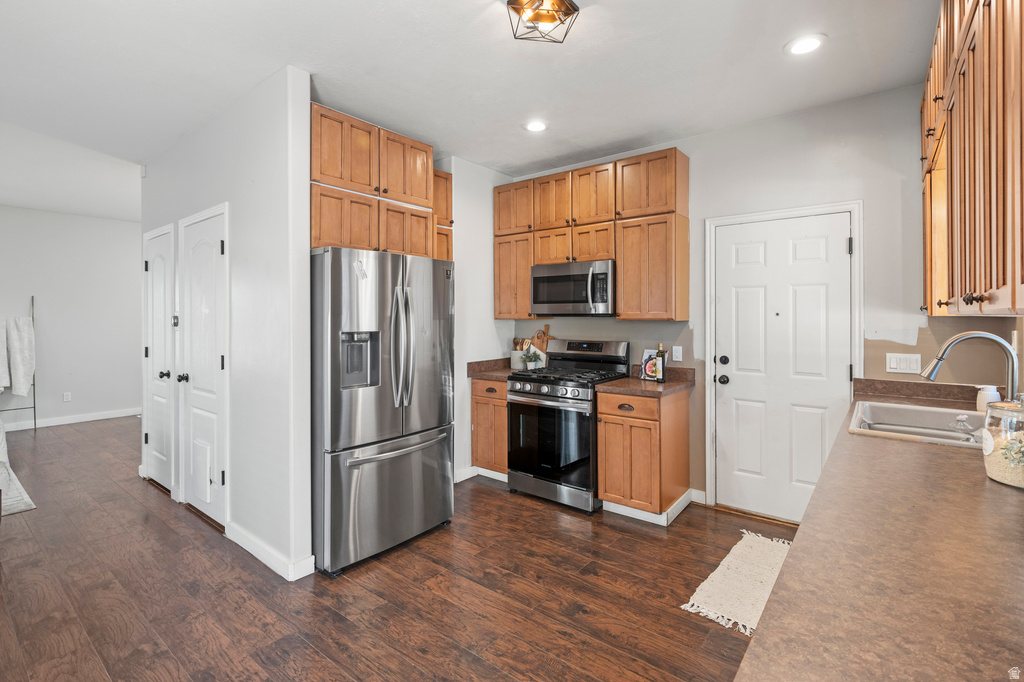 88 E APARICIO DR Tooele, UT 84074