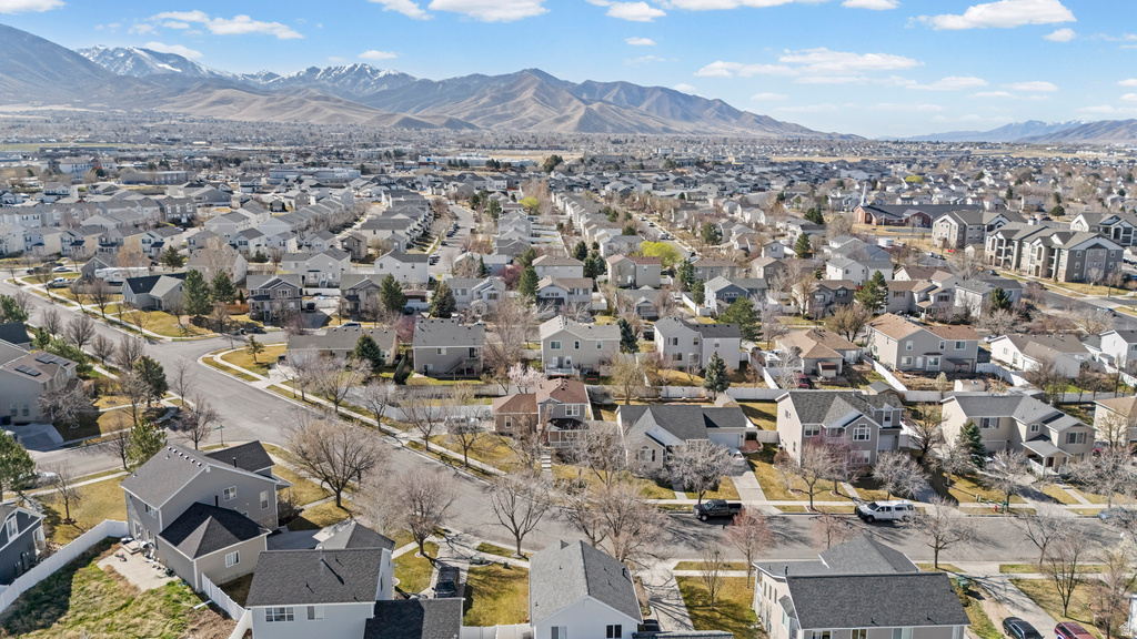 88 E APARICIO DR Tooele, UT 84074