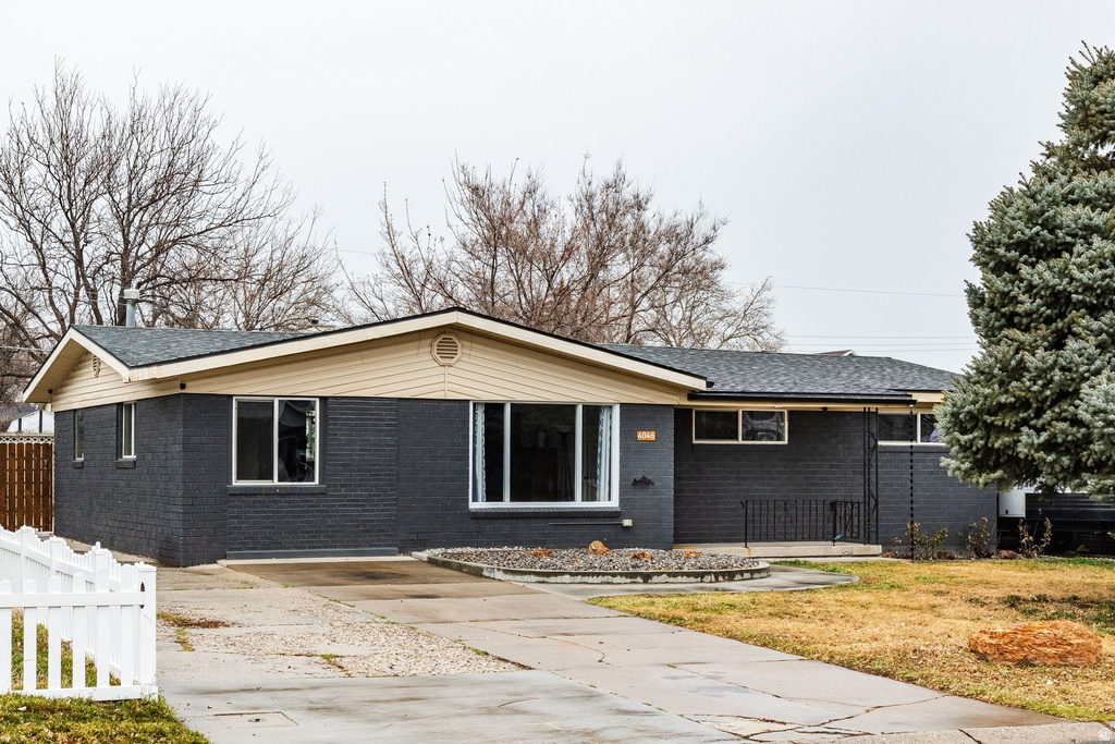 4046 S 4275 W West Valley City, UT 84120