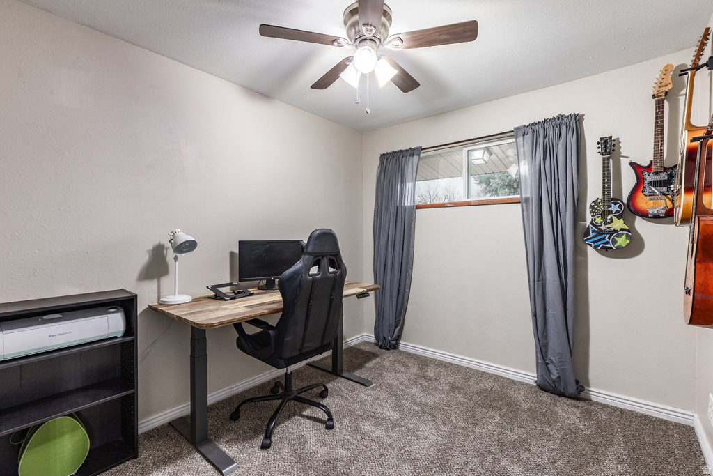 4046 S 4275 W West Valley City, UT 84120