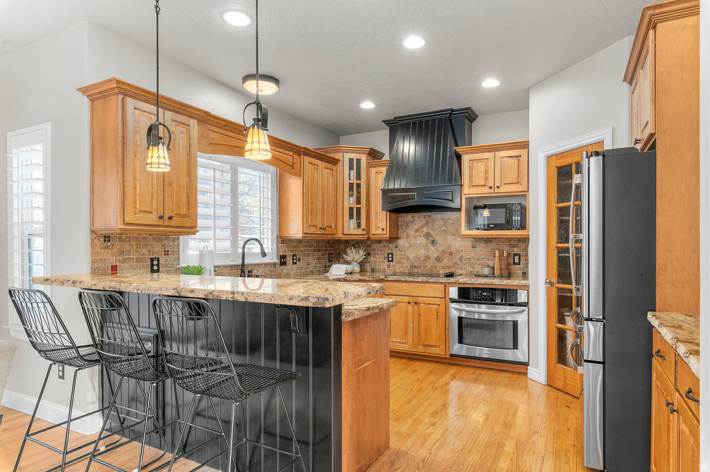 9525 S CARRIAGE CHASE LN Sandy, UT 84092