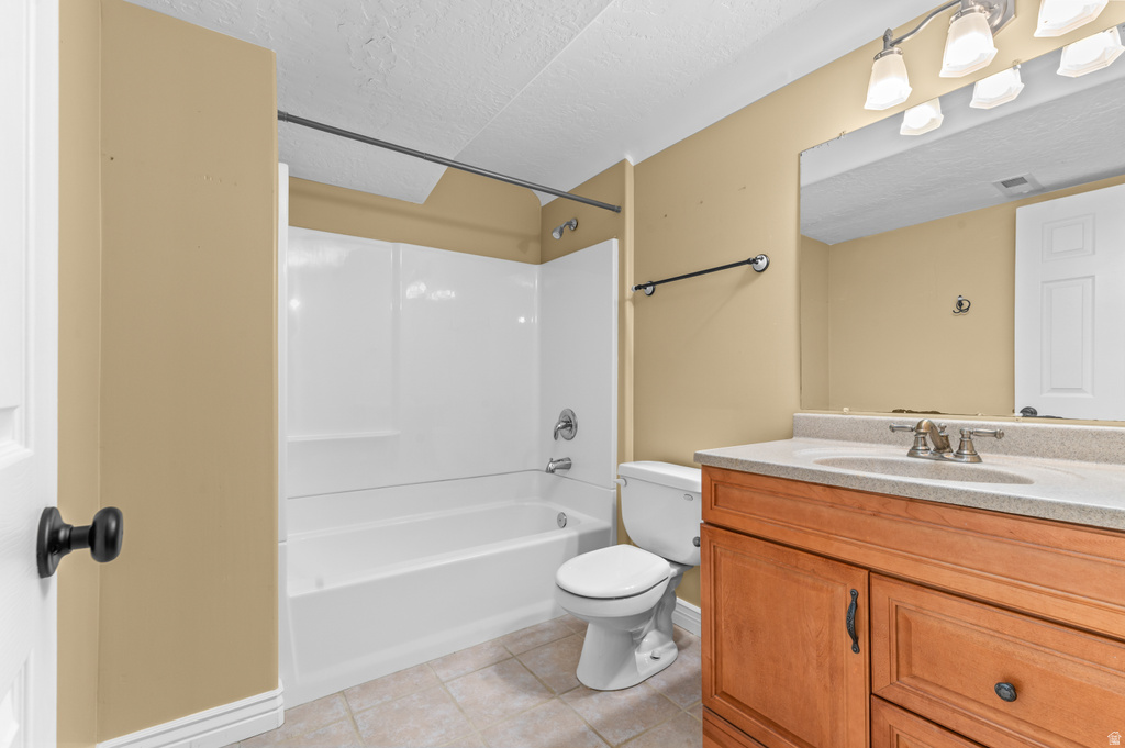 9525 S CARRIAGE CHASE LN Sandy, UT 84092