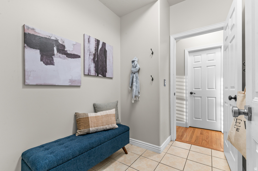 9525 S CARRIAGE CHASE LN Sandy, UT 84092