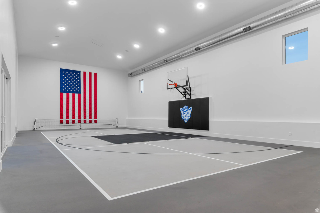 995 N TITAN DR Lehi, UT 84043