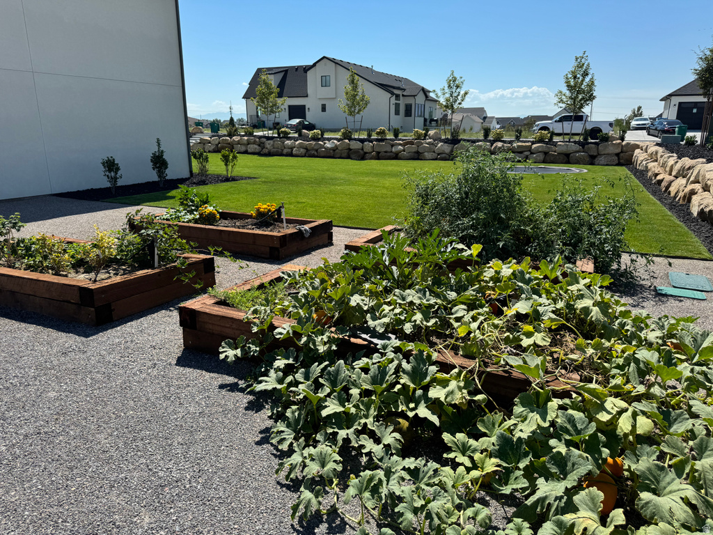 995 N TITAN DR Lehi, UT 84043