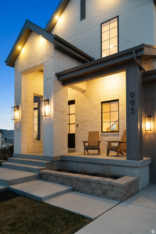 995 N TITAN DR Lehi, UT 84043