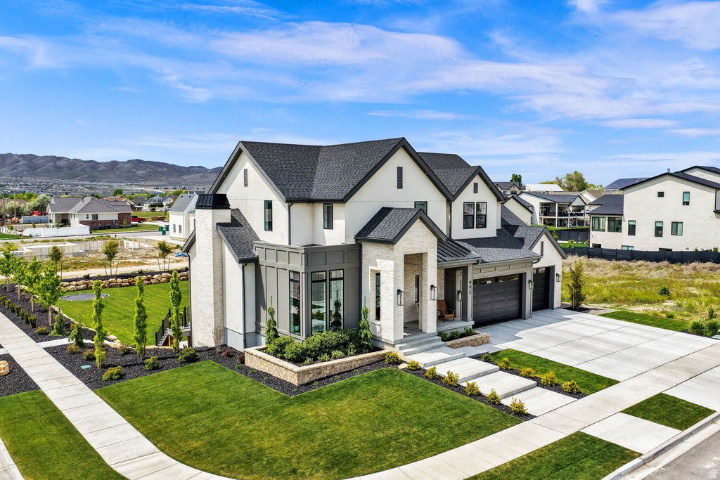 995 N TITAN DR photo 2