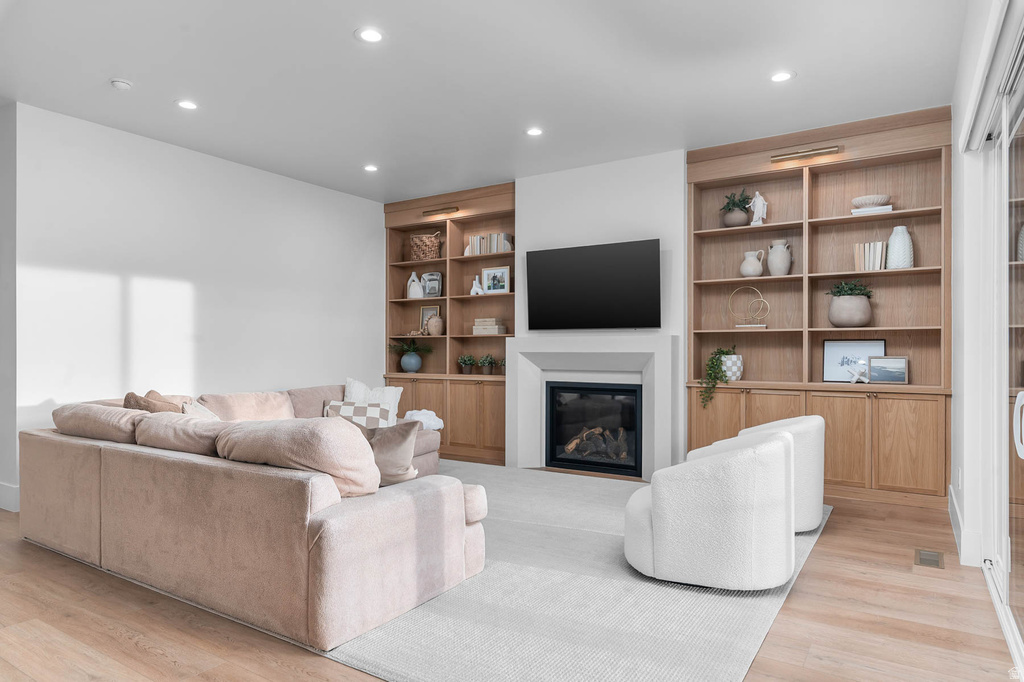 995 N TITAN DR Lehi, UT 84043