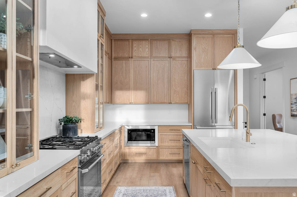 995 N TITAN DR Lehi, UT 84043