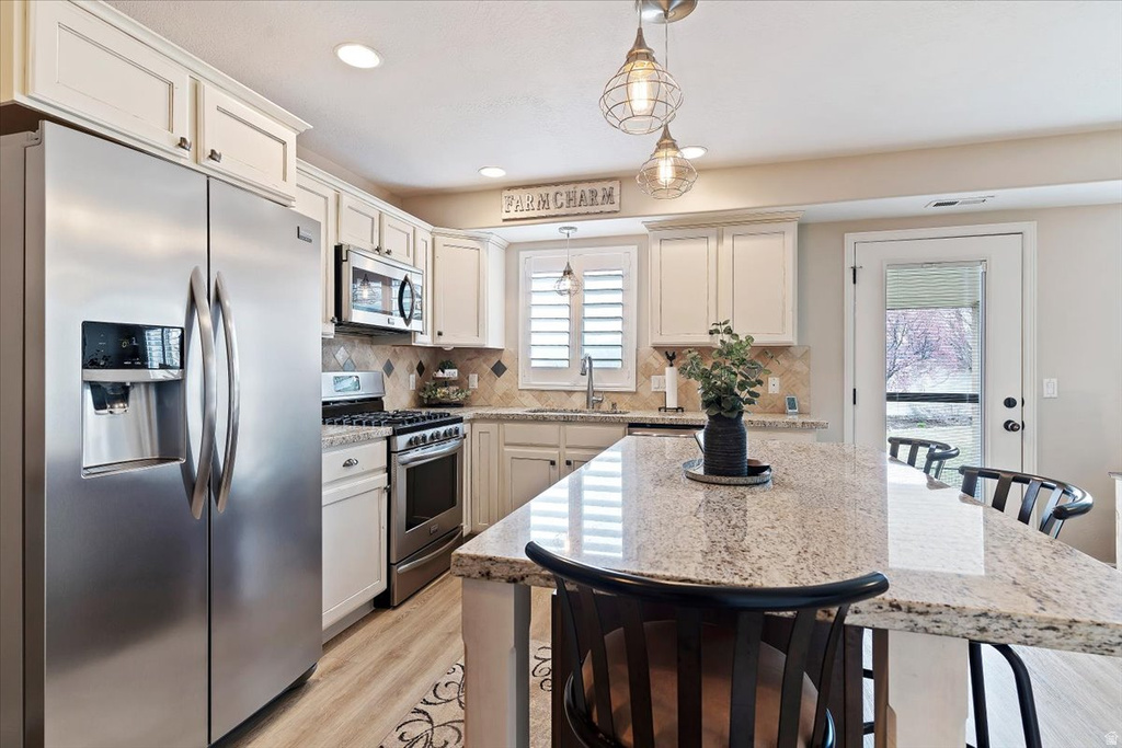 1818 W 5050 S Roy, UT 84067