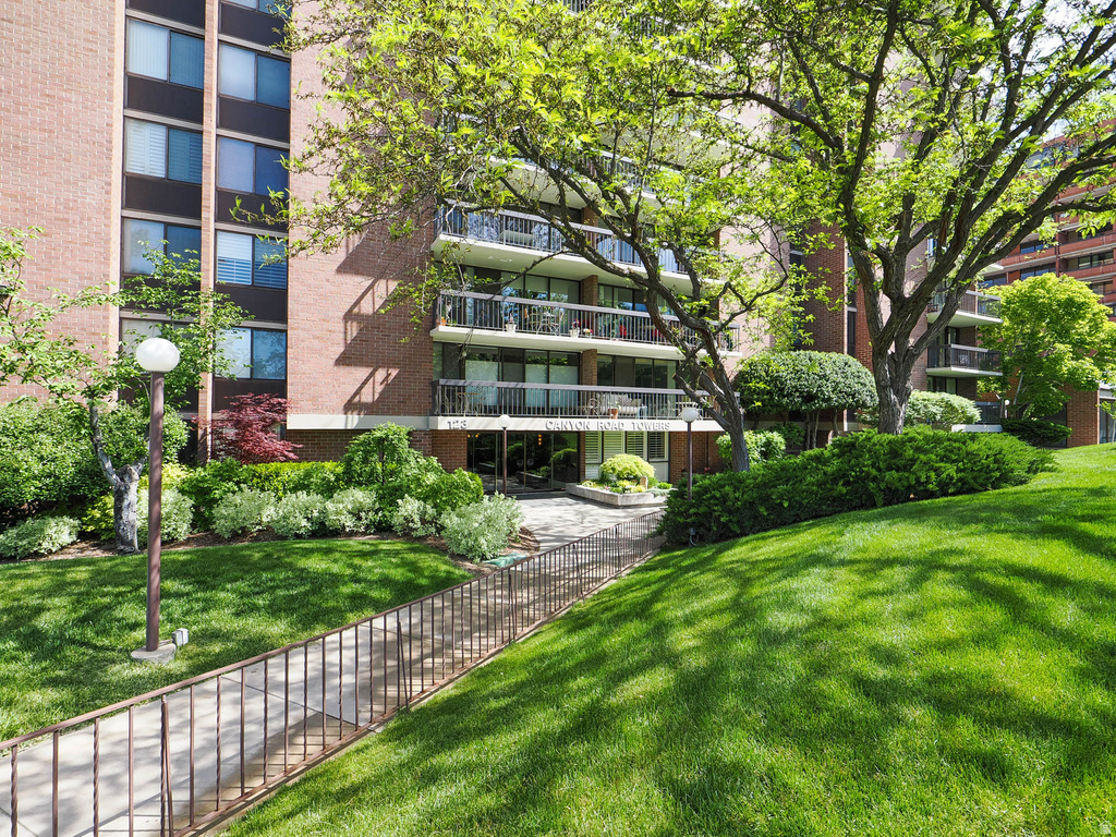 123 E 2ND AVE #414 Salt Lake City, UT 84103