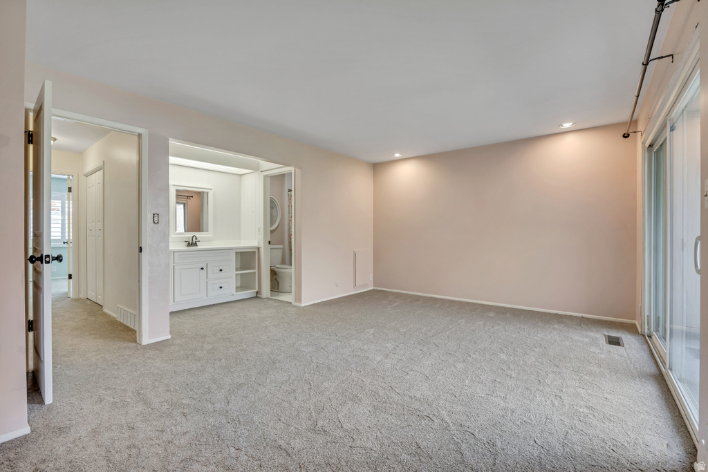 1740 E 4900 S #49 Holladay, UT 84117