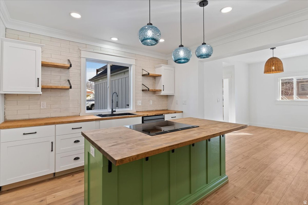 715 W CAHOON ST Ogden, UT 84401