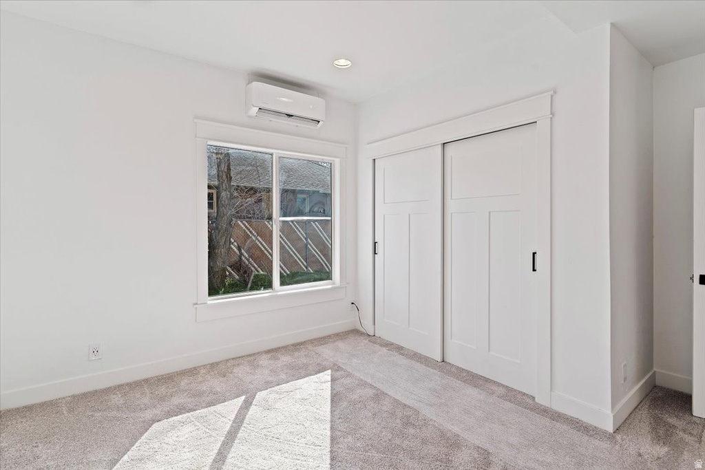 715 W CAHOON ST Ogden, UT 84401