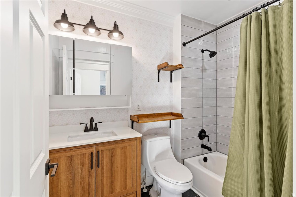 715 W CAHOON ST Ogden, UT 84401