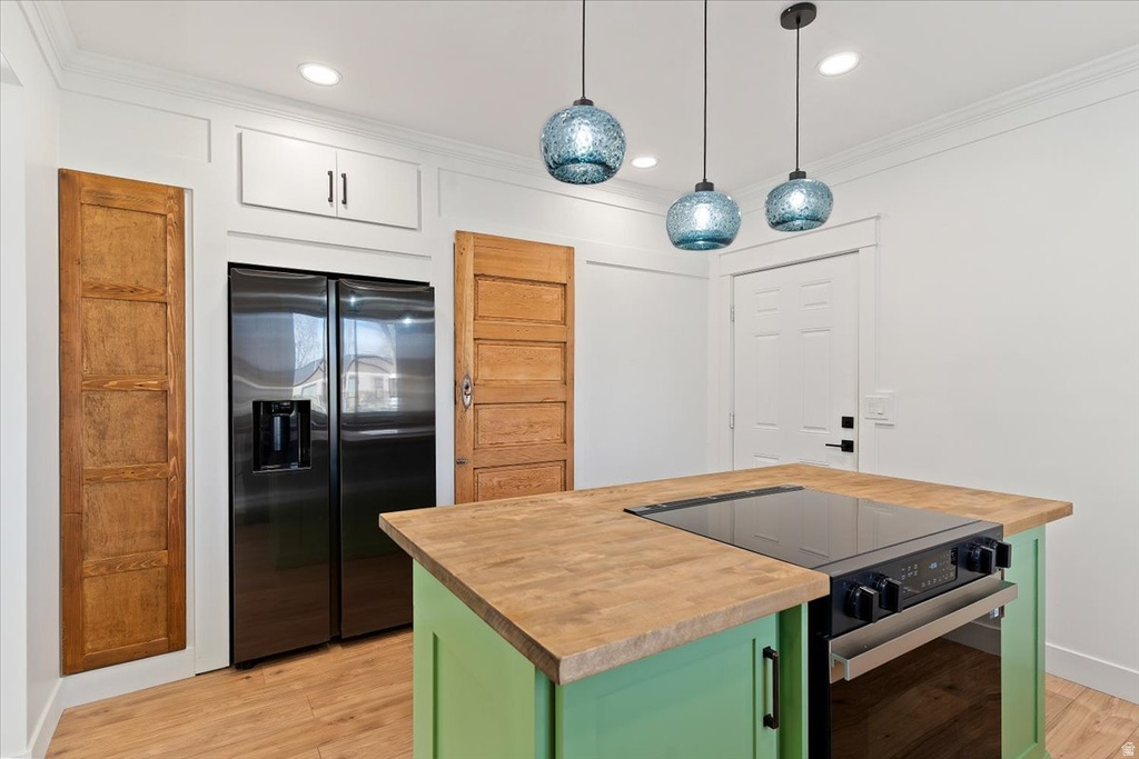 715 W CAHOON ST Ogden, UT 84401