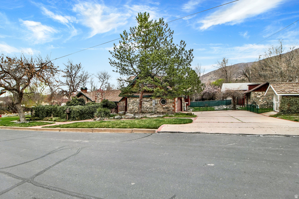 12 N 200 E Farmington, UT 84025