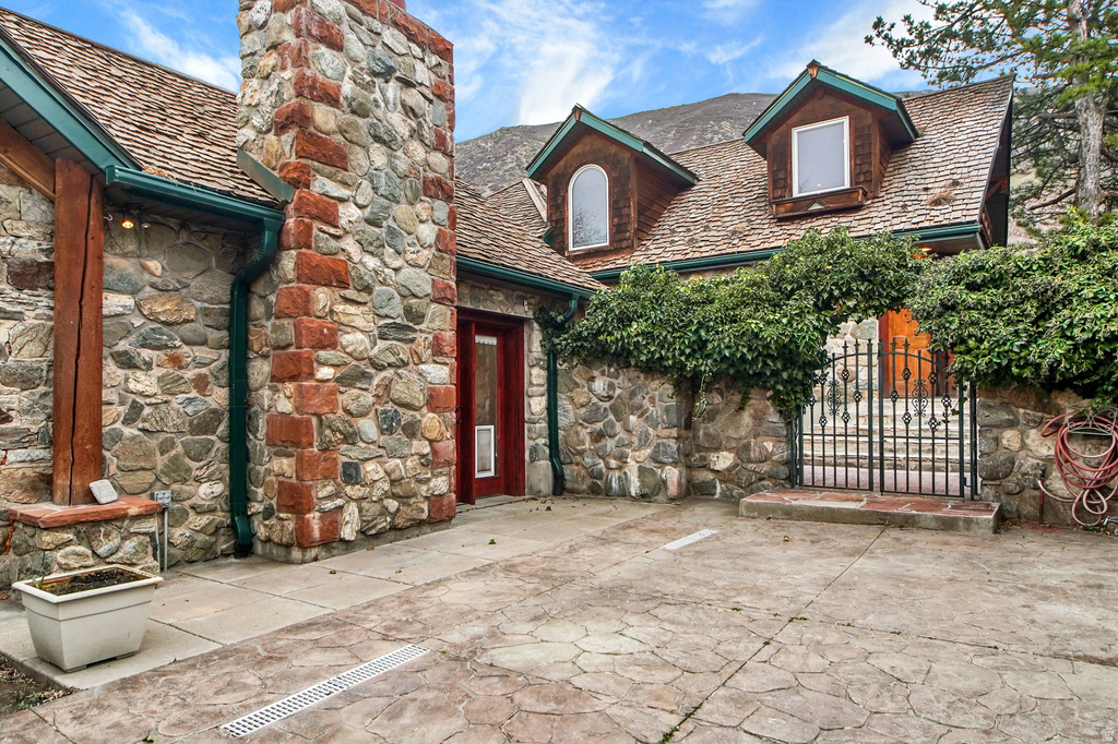 12 N 200 E Farmington, UT 84025