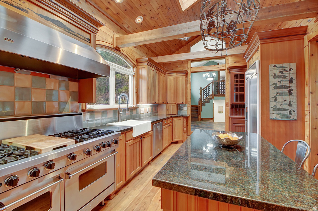 12 N 200 E Farmington, UT 84025