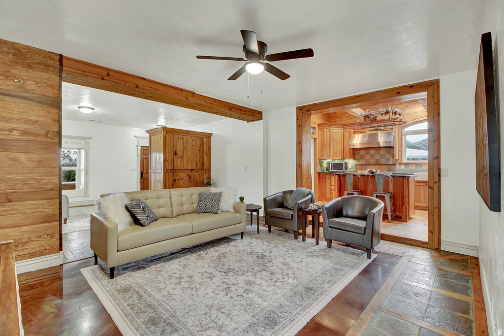 12 N 200 E Farmington, UT 84025