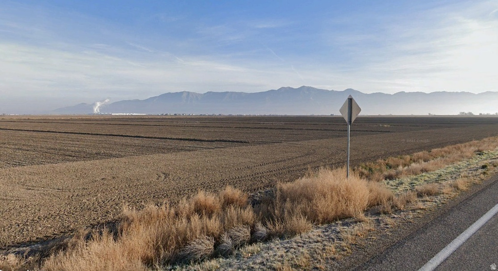 3255 N 8400 W Corinne, UT 84307