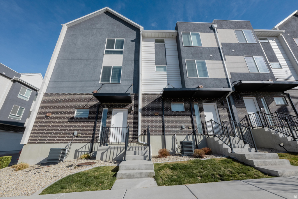 66 E 200 S #108 Clearfield, UT 84015