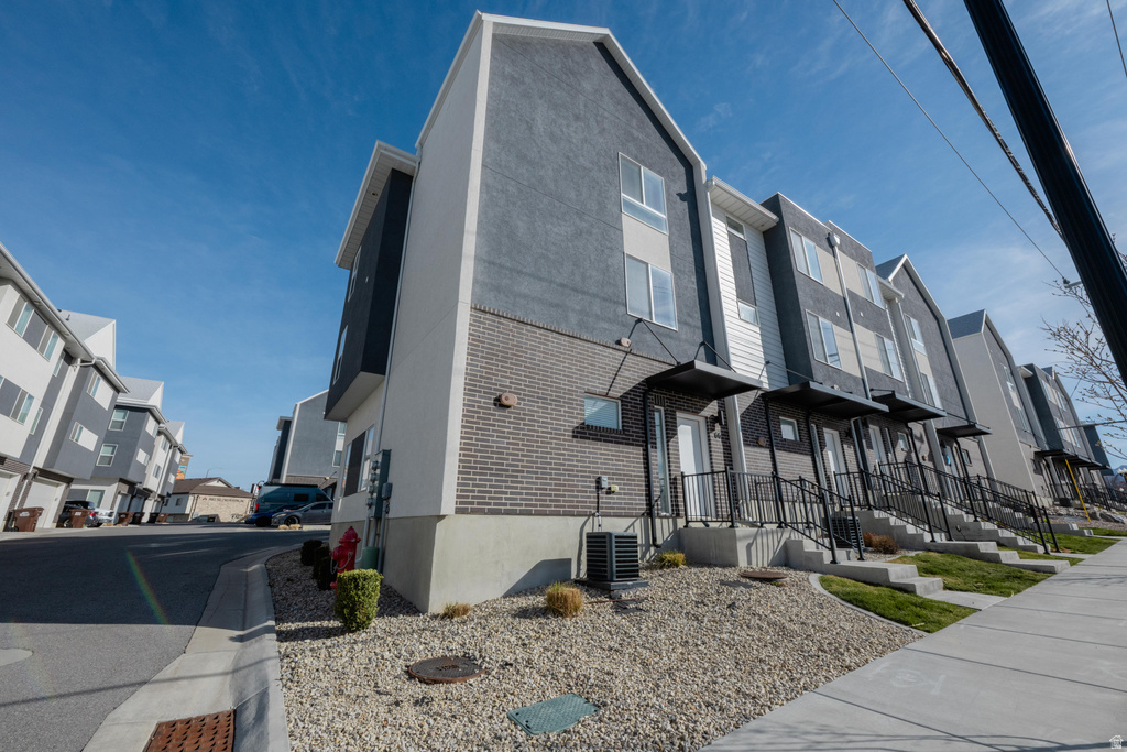 66 E 200 S #108 Clearfield, UT 84015