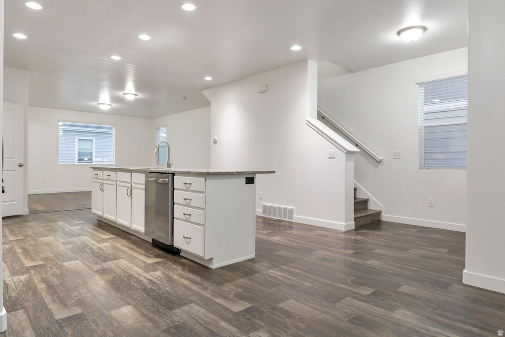 3673 W GOLDEN SKY LN South Jordan, UT 84009