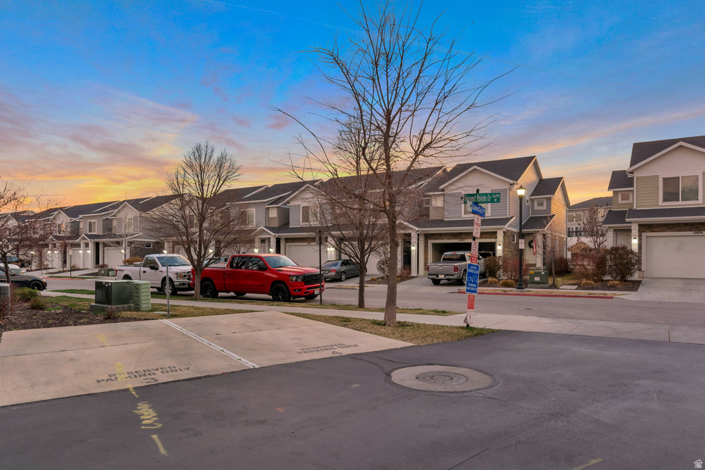 3673 W GOLDEN SKY LN South Jordan, UT 84009