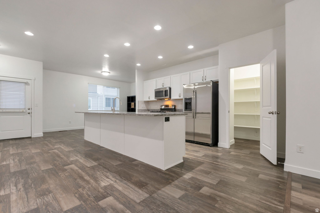 3673 W GOLDEN SKY LN South Jordan, UT 84009