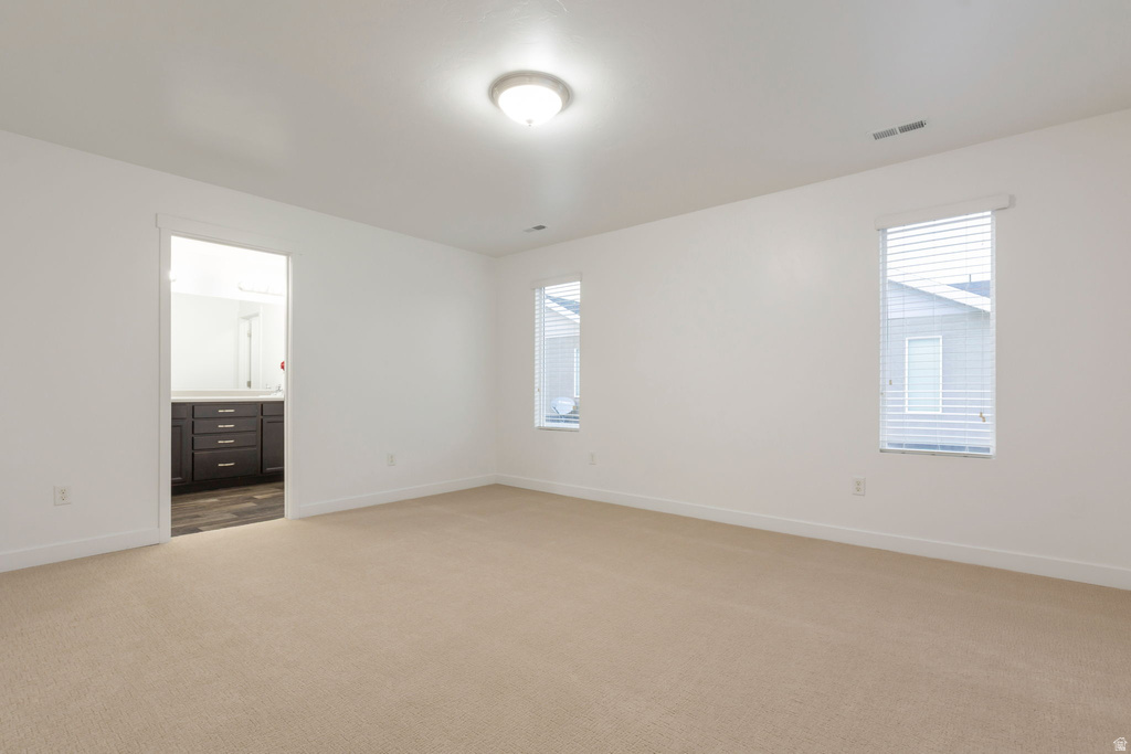 3673 W GOLDEN SKY LN South Jordan, UT 84009