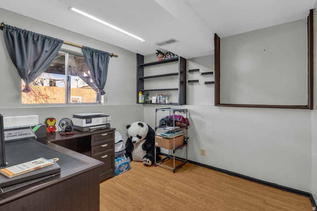 4746 W ROUNDTABLE RD West Valley City, UT 84120