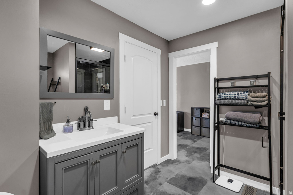 4746 W ROUNDTABLE RD West Valley City, UT 84120