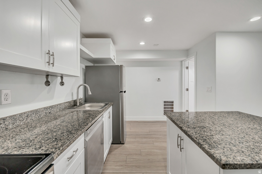 3788 W TOTTORI DUNE DR South Jordan, UT 84009