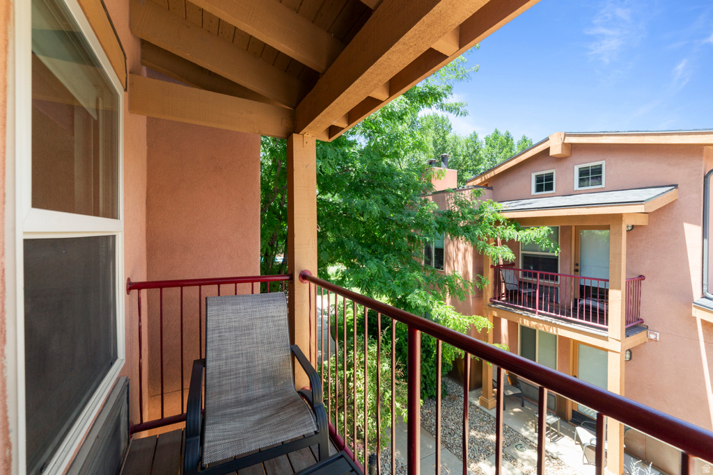 100 W 100 W 200 #212 Moab, UT 84532