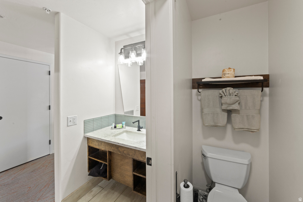 100 W 100 W 200 #212 Moab, UT 84532