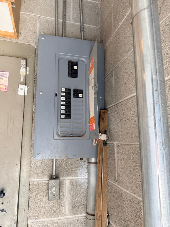 4502 W WINDCREST CIR West Valley City, UT 84120