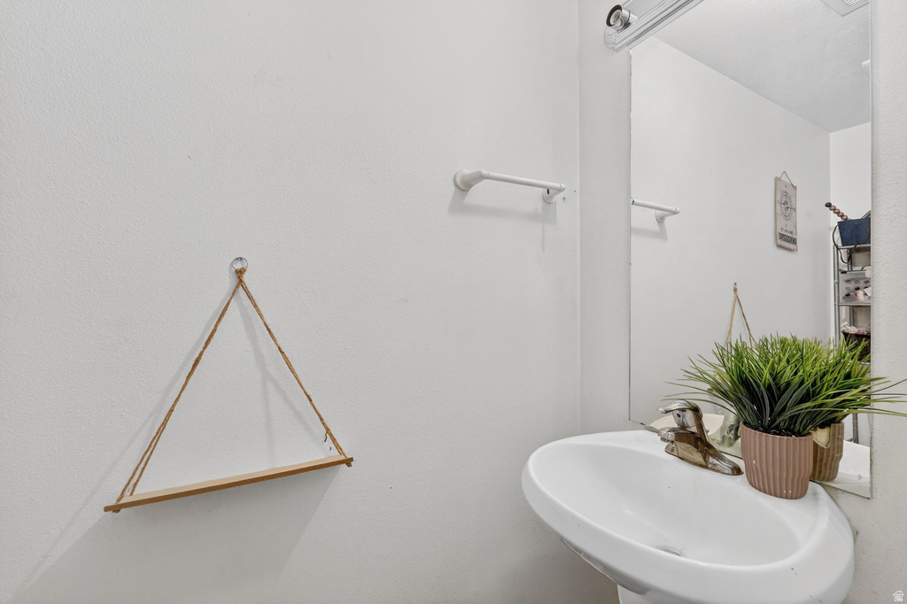 1045 S 1200 W #53-54 Ogden, UT 84404